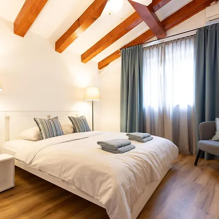 Casa San Julian - Istrian Stone With Private Pool Βίλα *