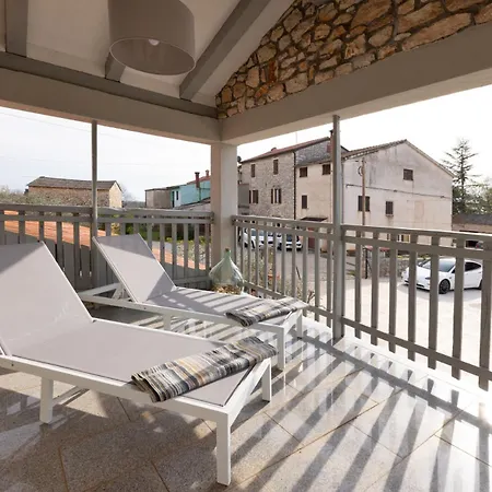 Villa Casa San Julian - Istrian Stone With Private Pool *