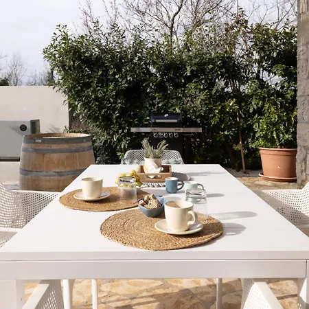 Villa Casa San Julian - Istrian Stone With Private Pool Buroli
