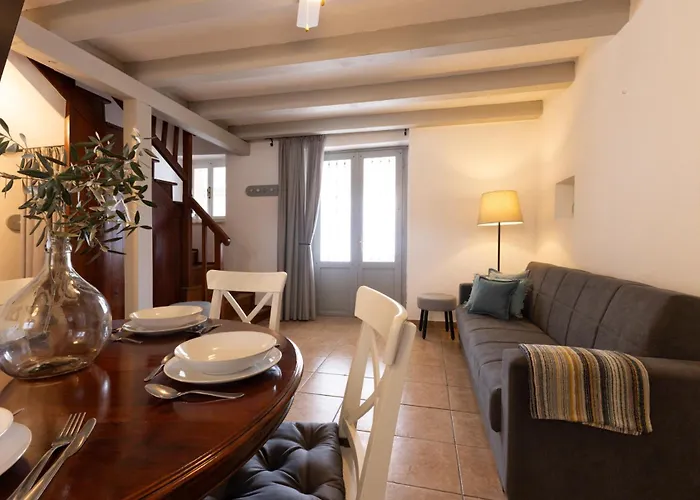 Casa San Julian - Istrian Stone With Private Pool Buroli